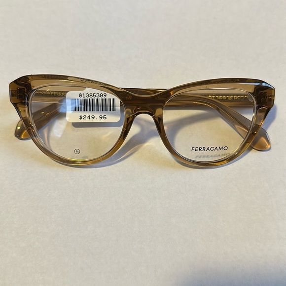 New Women’s Ferragamo Cat Eyeglass Frame In Light Brown! - Picture 2 of 3